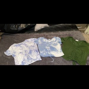 3 crop tops size s/m